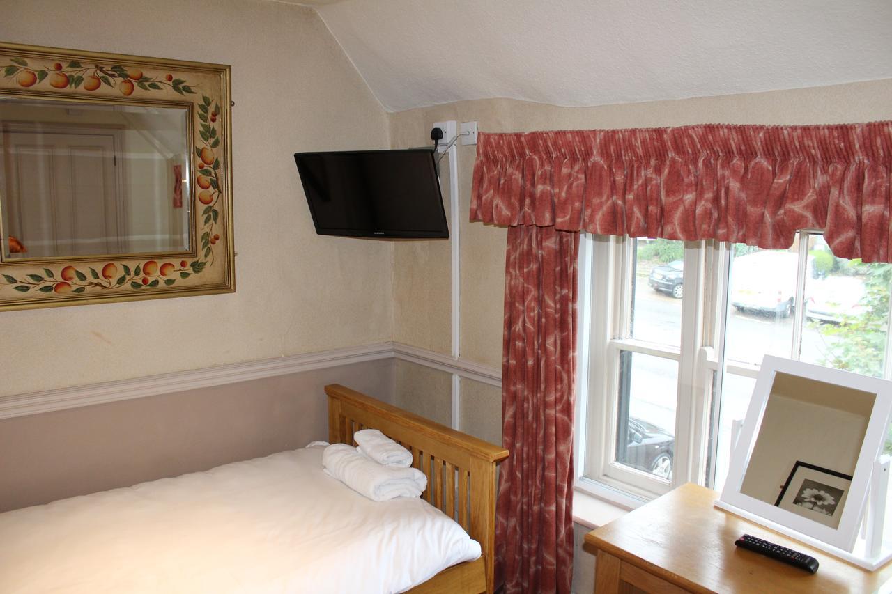 Whyte Harte Hotel Redhill  Exterior foto